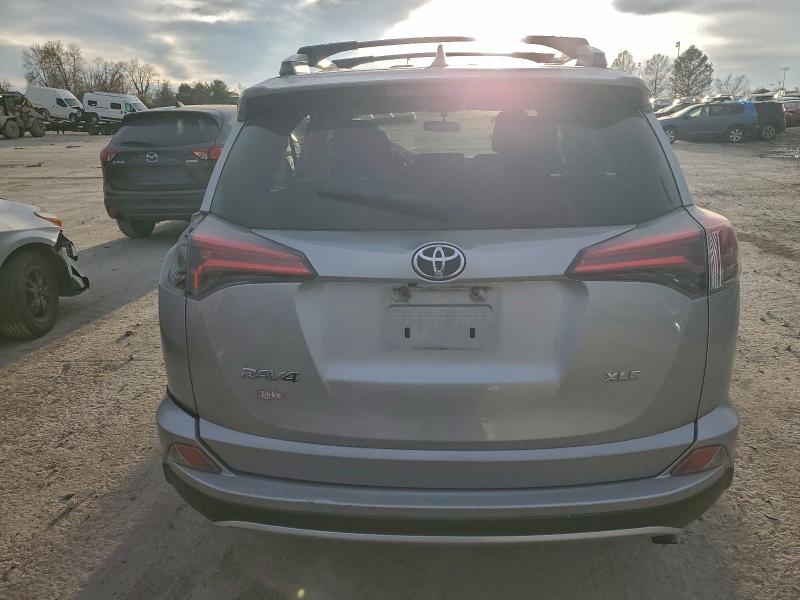Photo 6 from auction – 2016 TOYOTA RAV4 XLE with VIN 2T3WFREVXGW259294
