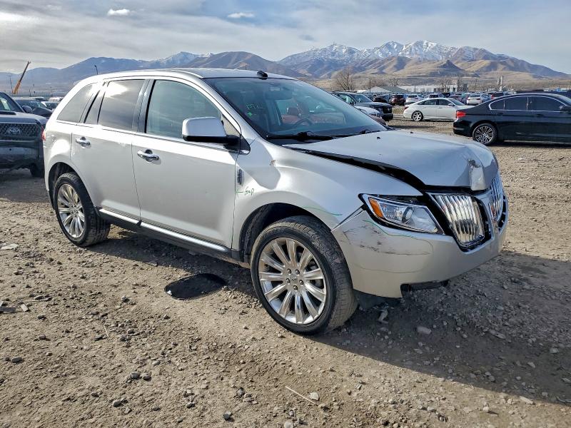 Photo 4 from auction – 2011 LINCOLN MKX with VIN 2LMDJ8JK7BBJ17735