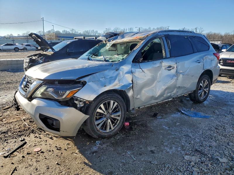 NISSAN PATHFINDER 2017 with VIN 5N1DR2MM2HC663575 - Photo from auction