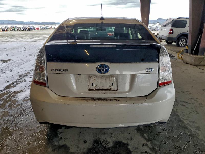 Photo 6 from auction – 2010 TOYOTA PRIUS with VIN JTDKN3DU7A0137950