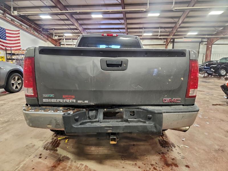 Photo 6 from auction – 2011 GMC SIERRA K15 with VIN 1GTR2VE33BZ196161