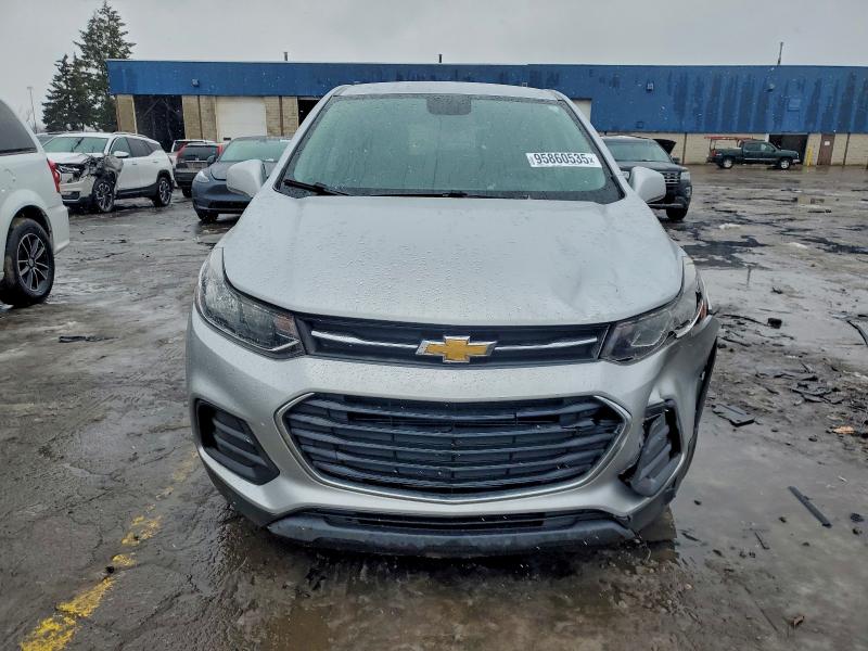 Photo 5 from auction – 2019 CHEVROLET TRAX LS with VIN 3GNCJKSB4KL342939
