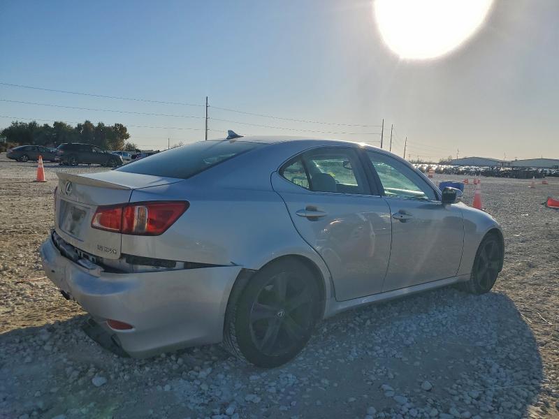 Photo 3 from auction – 2012 LEXUS IS 250 with VIN JTHBF5C29C5170736