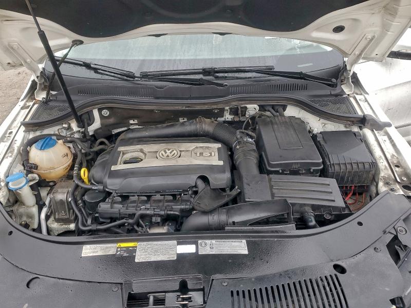 Photo 11 from auction – 2016 VOLKSWAGEN CC BASE with VIN WVWBP7AN5GE505150