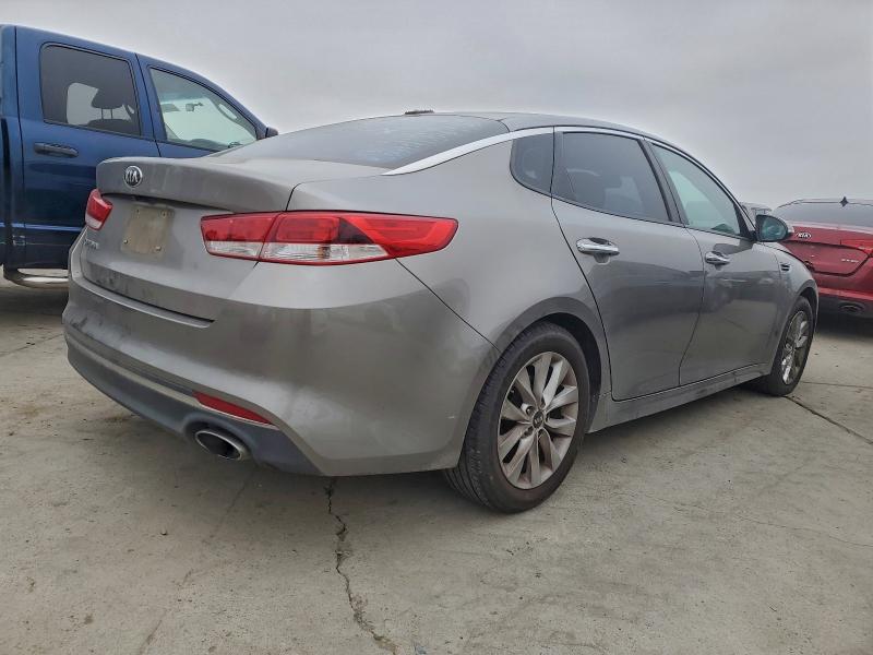 Photo 3 from auction – 2016 KIA OPTIMA LX with VIN 5XXGT4L3XGG061285