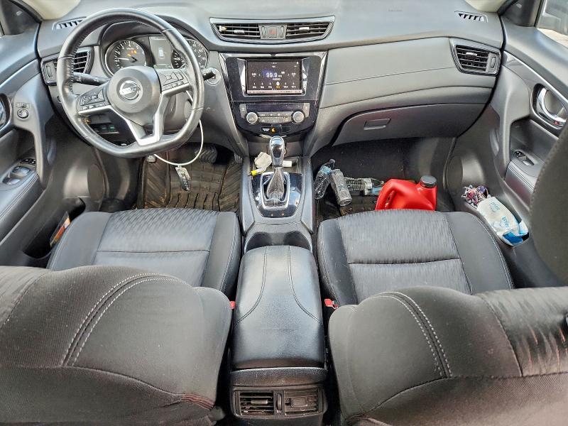 Photo 8 from auction – 2017 NISSAN ROGUE S with VIN KNMAT2MVXHP575948
