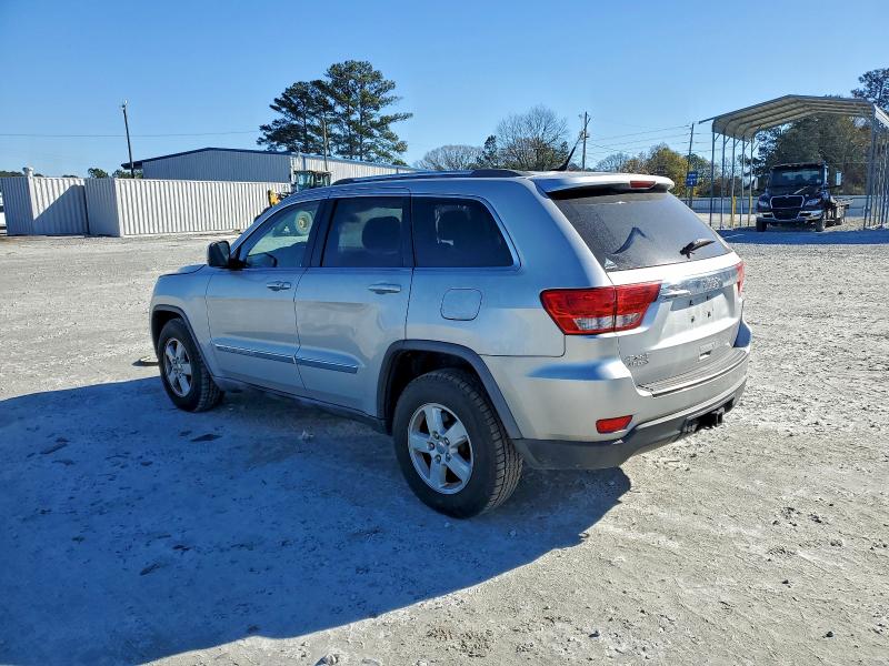Photo 2 from auction – 2011 JEEP GRAND CHER with VIN 1J4RR4GG2BC512703