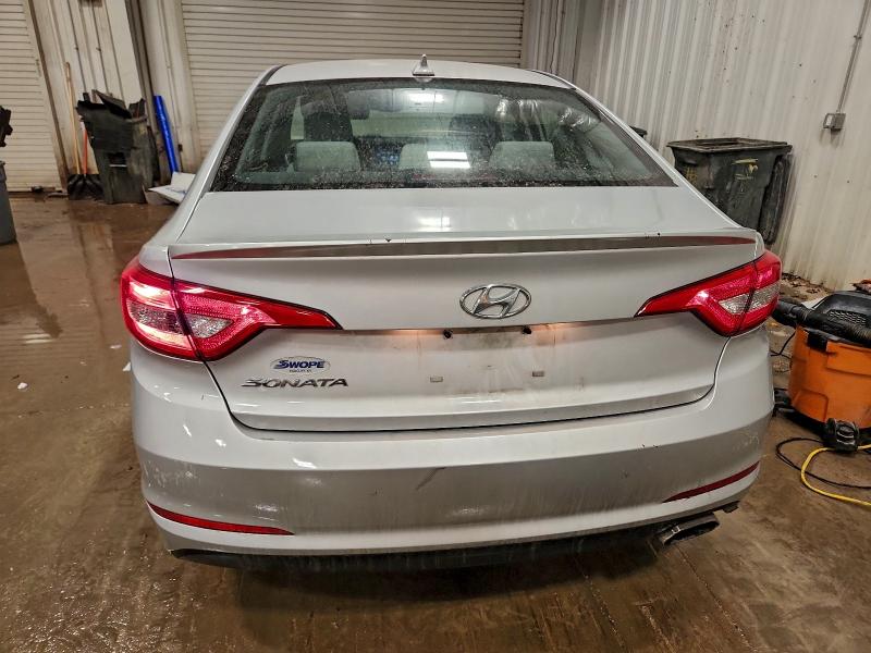 Photo 6 from auction – 2016 HYUNDAI SONATA SE with VIN 5NPE24AF9GH305715