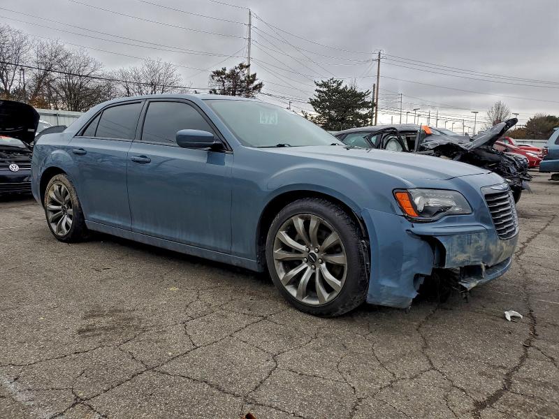 Photo 4 from auction – 2014 CHRYSLER 300 S with VIN 2C3CCABT0EH352035