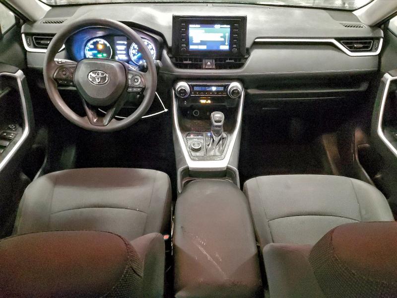 Photo 8 from auction – 2019 TOYOTA RAV4 LE with VIN 2T3MWRFV8KW032040