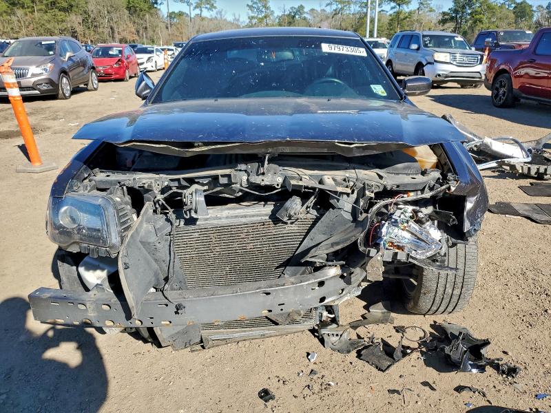 Photo 5 from auction – 2013 CHRYSLER 300 with VIN 2C3CCABT8DH543135
