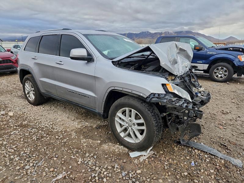 Photo 4 from auction – 2017 JEEP GRAND CHER with VIN 1C4RJFAG9HC711080