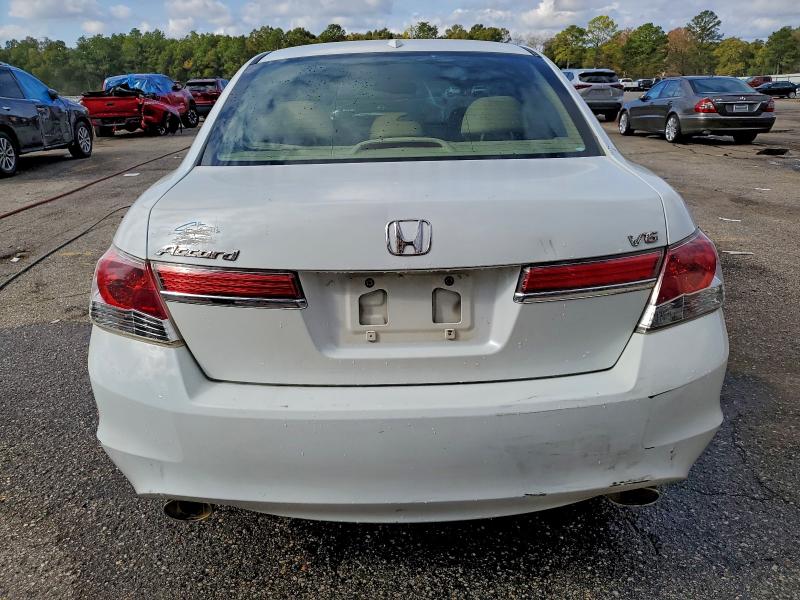 Photo 6 from auction – 2012 HONDA ACCORD with VIN 1HGCP3F8XCA013605