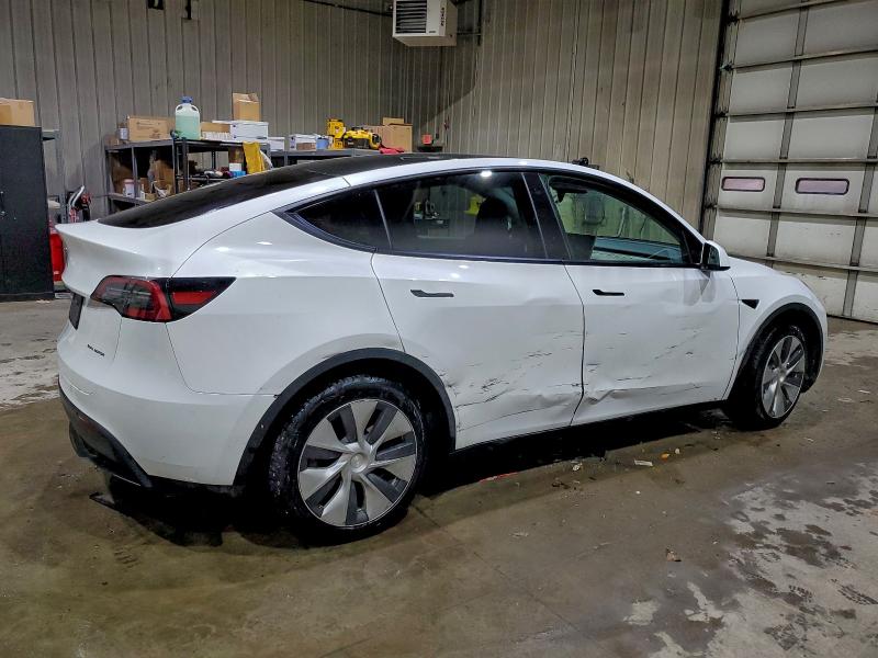 Photo 3 from auction – 2023 TESLA MODEL Y with VIN 7SAYGAEE1PF757223
