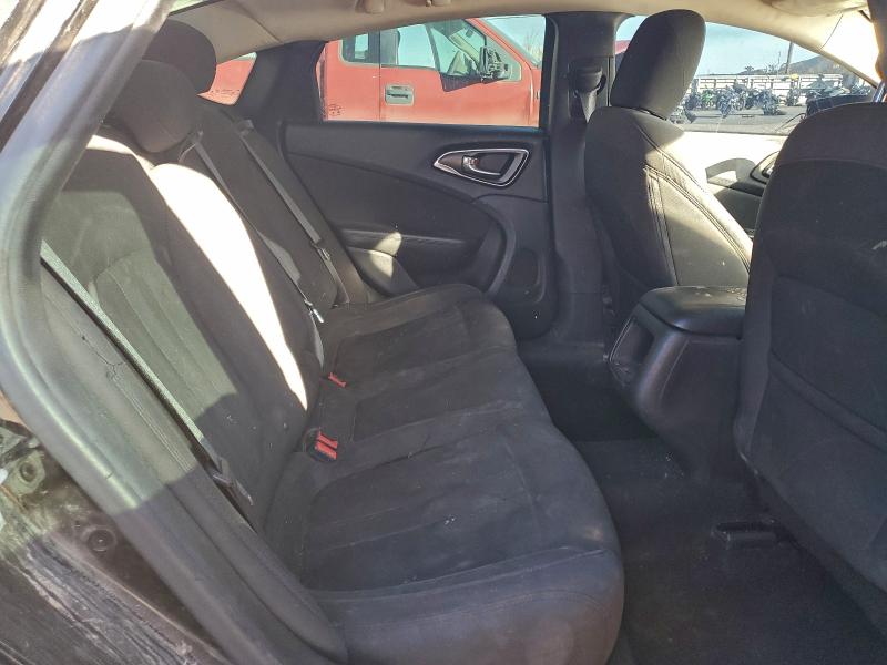 Photo 10 from auction – 2016 CHRYSLER 200 LIMITE with VIN 1C3CCCAB2GN135889