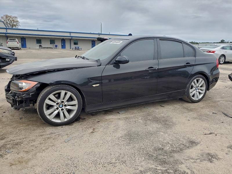 BMW 328 I 2008 with VIN WBAVA375X8NL54996 - Photo from auction