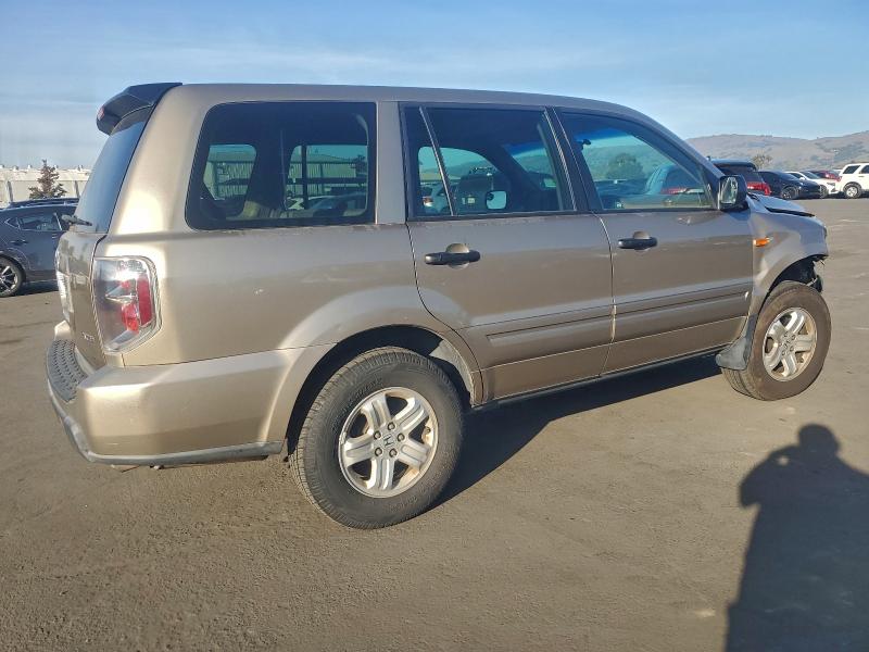 Photo 3 from auction – 2007 HONDA PILOT LX with VIN 2HKYF18117H536473