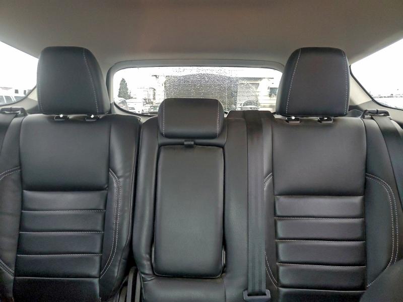 Photo 10 from auction – 2017 FORD ESCAPE SE with VIN 1FMCU9G92HUE97949