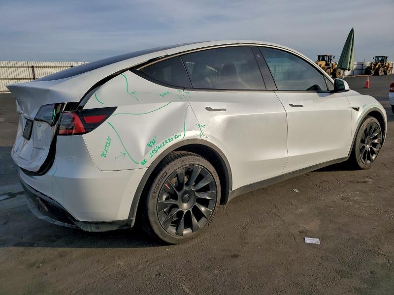 Photo 3 from auction – 2021 TESLA MODEL Y with VIN 5YJYGDEE6MF087128