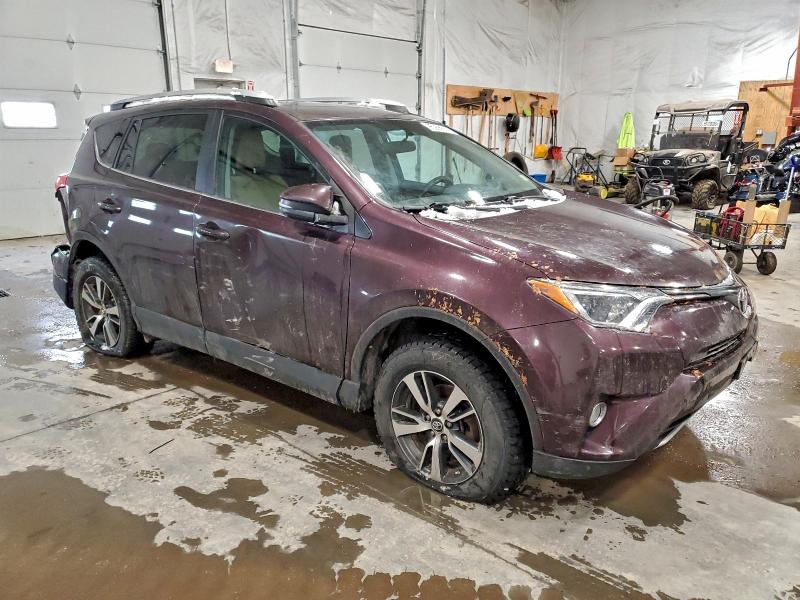 Photo 4 from auction – 2016 TOYOTA RAV4 XLE with VIN 2T3RFREV5GW536902