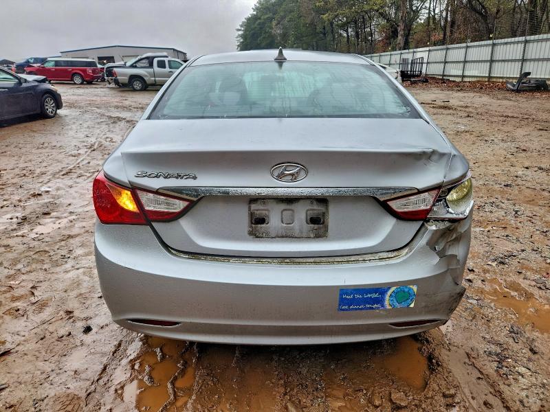 Photo 6 from auction – 2011 HYUNDAI SONATA GLS with VIN 5NPEB4AC9BH107361