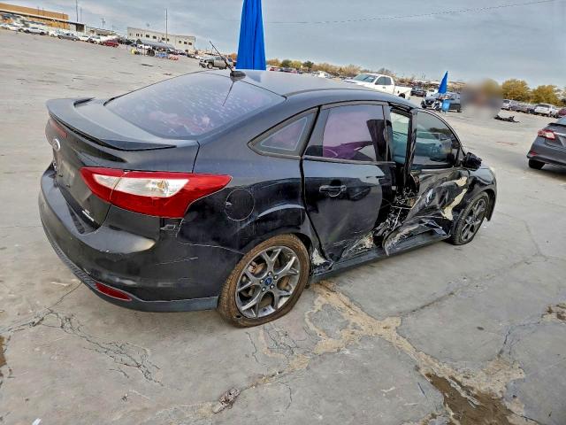 Photo 3 from auction – 2014 FORD FOCUS SE with VIN 1FADP3F2XEL161524