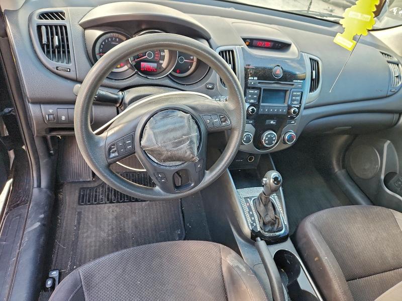 Photo 8 from auction – 2013 KIA FORTE EX with VIN KNAFU6A27D5658907