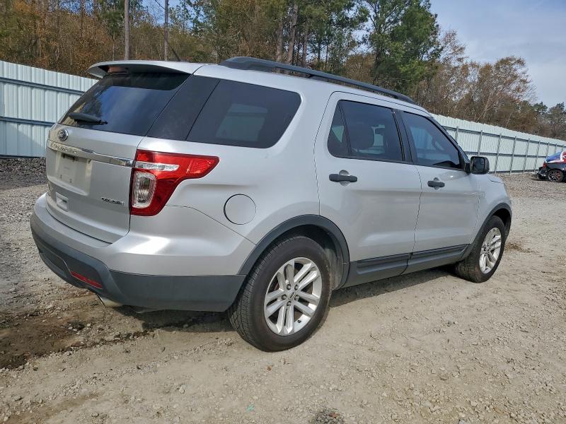 Foto 3 de la subasta – 2015 FORD EXPLORER con VIN 1FM5K7B8XFGB46882