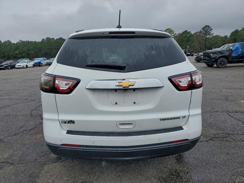 Photo 6 from auction – 2016 CHEVROLET TRAVERSE L with VIN 1GNKRHKD6GJ291211