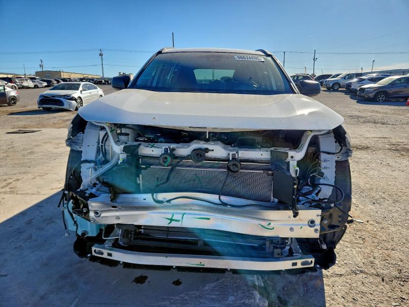 Photo 5 from auction – 2025 TOYOTA RAV4 LE with VIN JTMLWRFV5SD310174