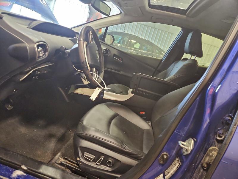 Photo 7 from auction – 2016 TOYOTA PRIUS with VIN JTDKARFUXG3520994