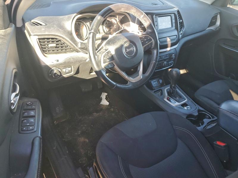Photo 8 from auction – 2017 JEEP CHEROKEE L with VIN 1C4PJLCB4HW549686