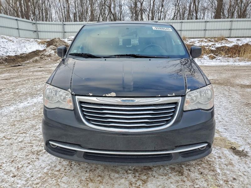 Photo 5 from auction – 2016 CHRYSLER TOWN & COU with VIN 2C4RC1BG0GR260056