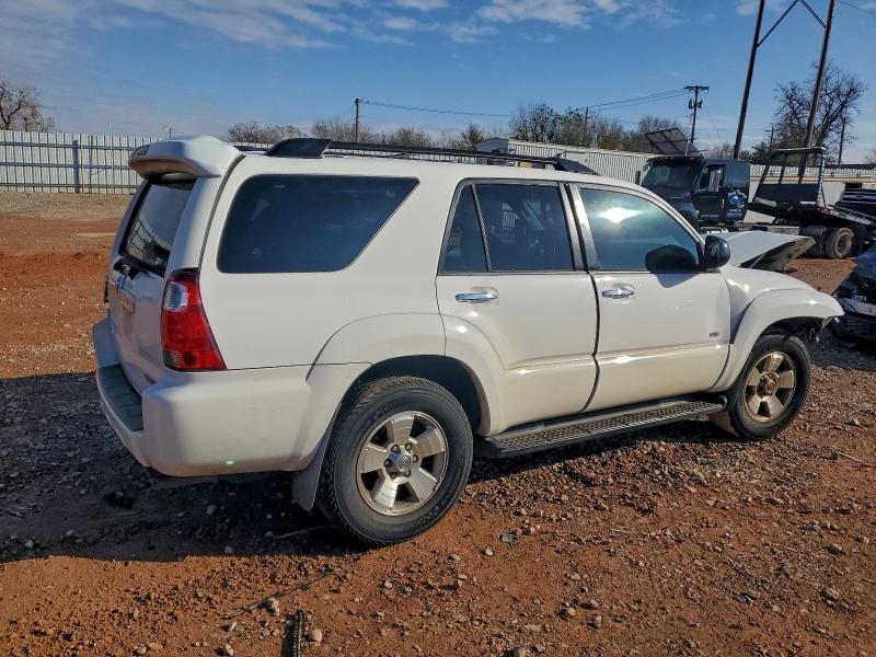 Photo 3 from auction – 2008 TOYOTA 4RUNNER SR with VIN JTEZU14R18K004077