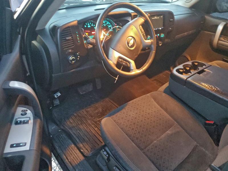 Photo 8 from auction – 2008 CHEVROLET SILVERADO with VIN 1GCEK140X8Z169367
