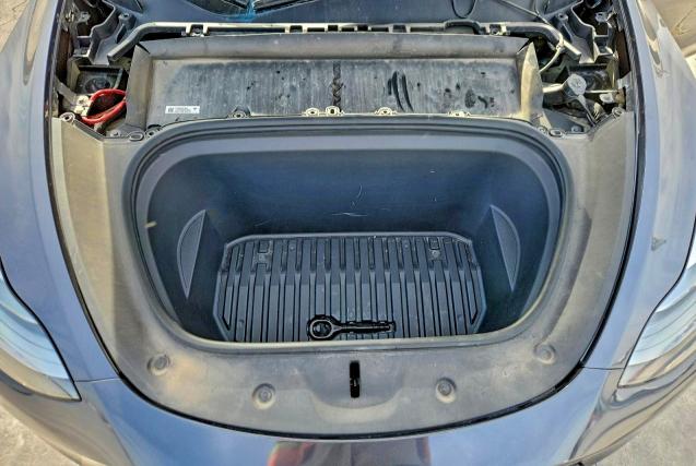 Photo 11 from auction – 2023 TESLA MODEL Y with VIN 7SAYGDEE0PA163527
