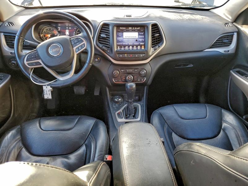 Photo 8 from auction – 2017 JEEP CHEROKEE L with VIN 1C4PJMDS0HW620693