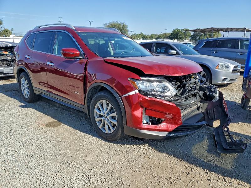 Photo 4 from auction – 2018 NISSAN ROGUE SV H with VIN 5N1ET2MT1JC846341