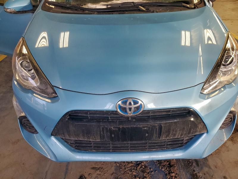 Photo 11 from auction – 2015 TOYOTA PRIUS C with VIN JTDKDTB31F1101394
