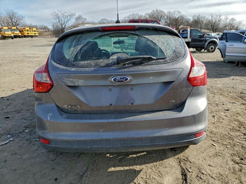Photo 6 from auction – 2014 FORD FOCUS SE with VIN 1FADP3K25EL301436