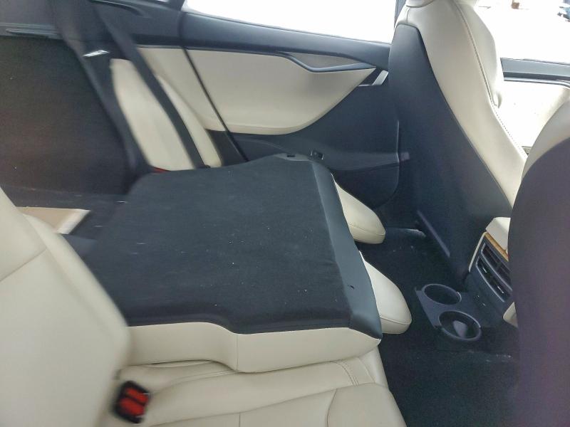 Photo 10 from auction – 2020 TESLA MODEL S with VIN 5YJSA1E20LF412222