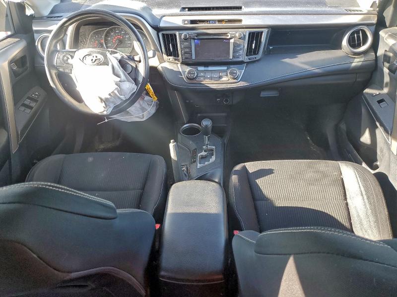 Photo 8 from auction – 2013 TOYOTA RAV4 XLE with VIN 2T3RFREV2DW018211