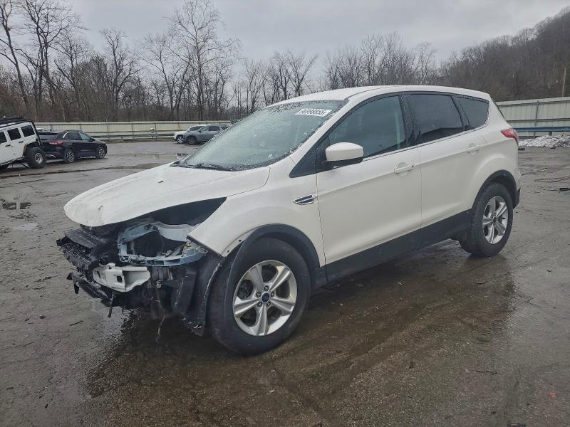 FORD ESCAPE SE 2014 with VIN 1FMCU9GX4EUA44040 - Photo from auction