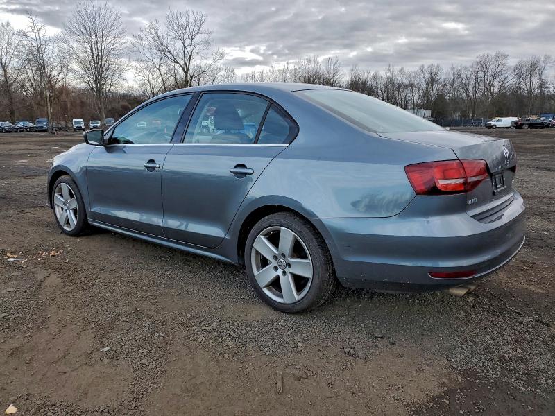 Photo 2 from auction – 2017 VOLKSWAGEN JETTA S with VIN 3VW2B7AJ1HM299037