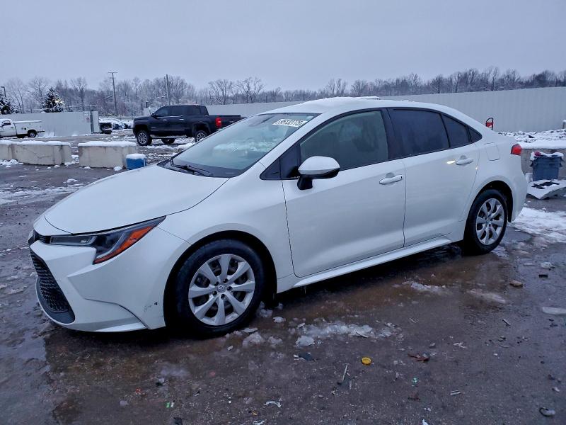 TOYOTA COROLLA LE 2022 with VIN JTDEPMAE4NJ190955 - Photo from auction