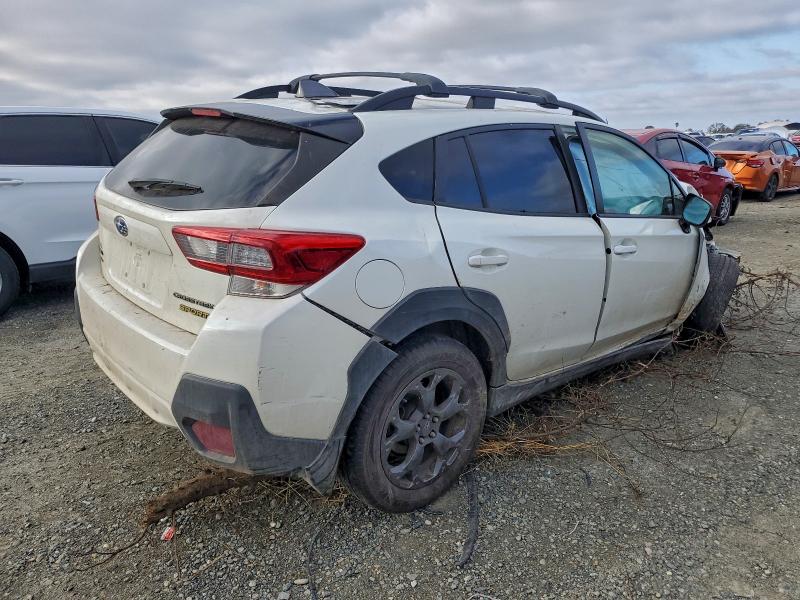Photo 3 from auction – 2022 SUBARU CROSSTREK with VIN JF2GTHSC6NH282893