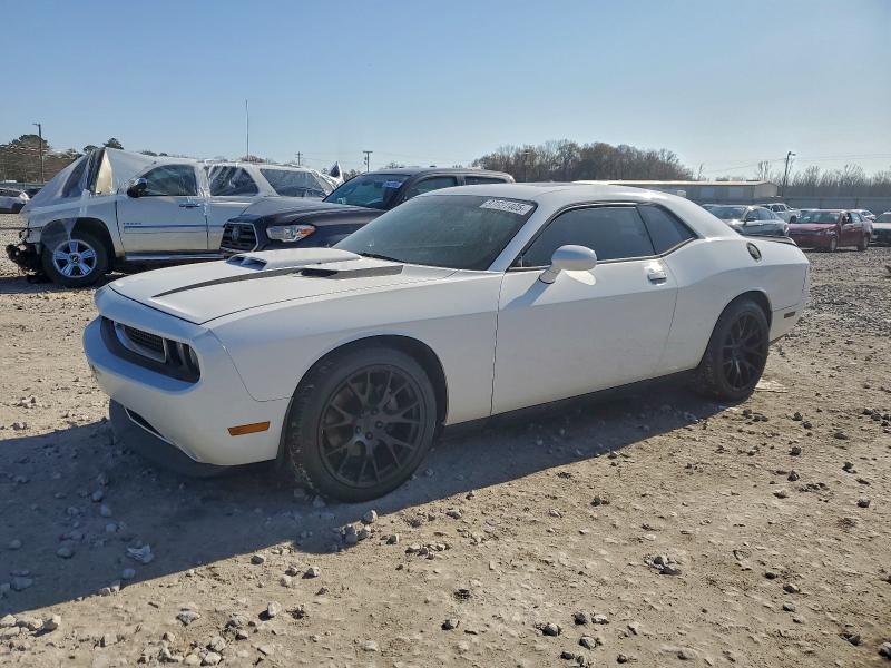 DODGE CHALLENGER 2012 with VIN 2C3CDYAG3CH294686 - Photo from auction