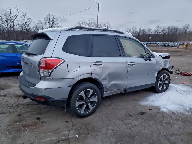Photo 3 from auction – 2018 SUBARU FORESTER 2 with VIN JF2SJAGC9JH547851