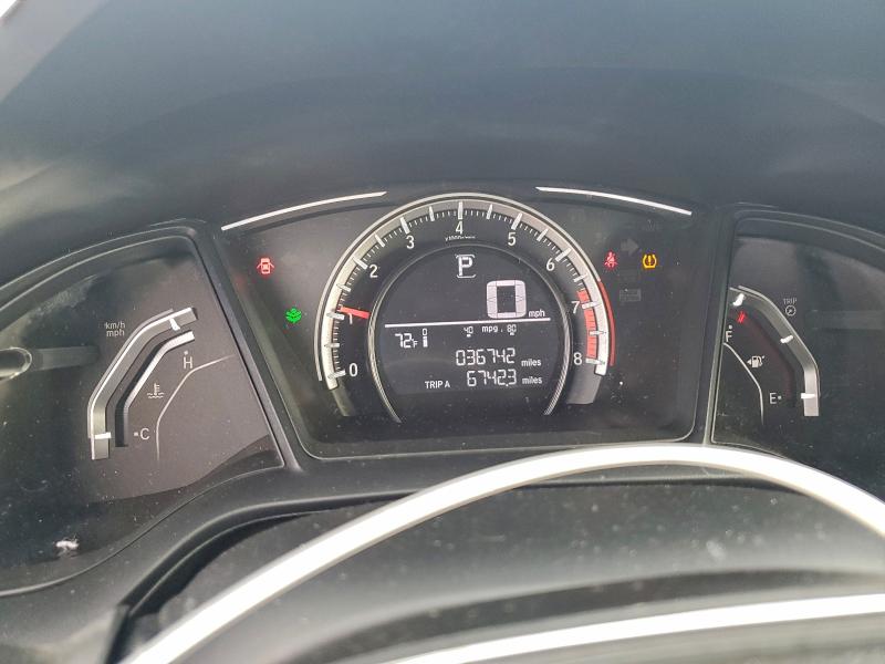 Photo 9 from auction – 2018 HONDA CIVIC LX with VIN 19XFC2F5XJE014142