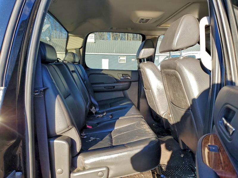 Photo 10 from auction – 2008 GMC SIERRA with VIN 3GTEK13J98G259040